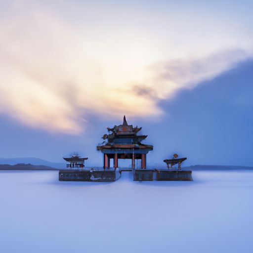 暮云积成雪 晓色开行殿什么意思（暮云解释）
