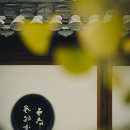 禅室坐清秋 是什么意思（禅室坐清秋,诸天云上头）