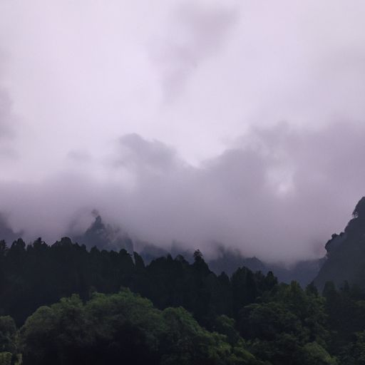 残云收翠岭 夕雾结长空 什么意思